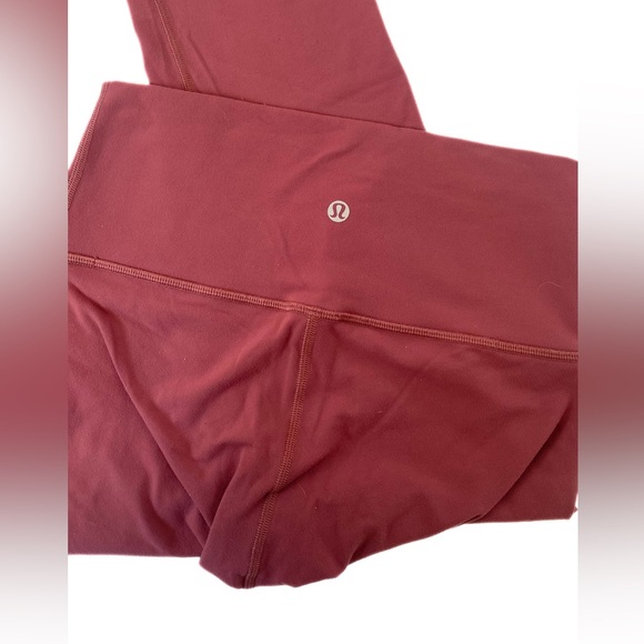 Lululemon Wunder Under 7/8 Leggings - Picture 4 of 4